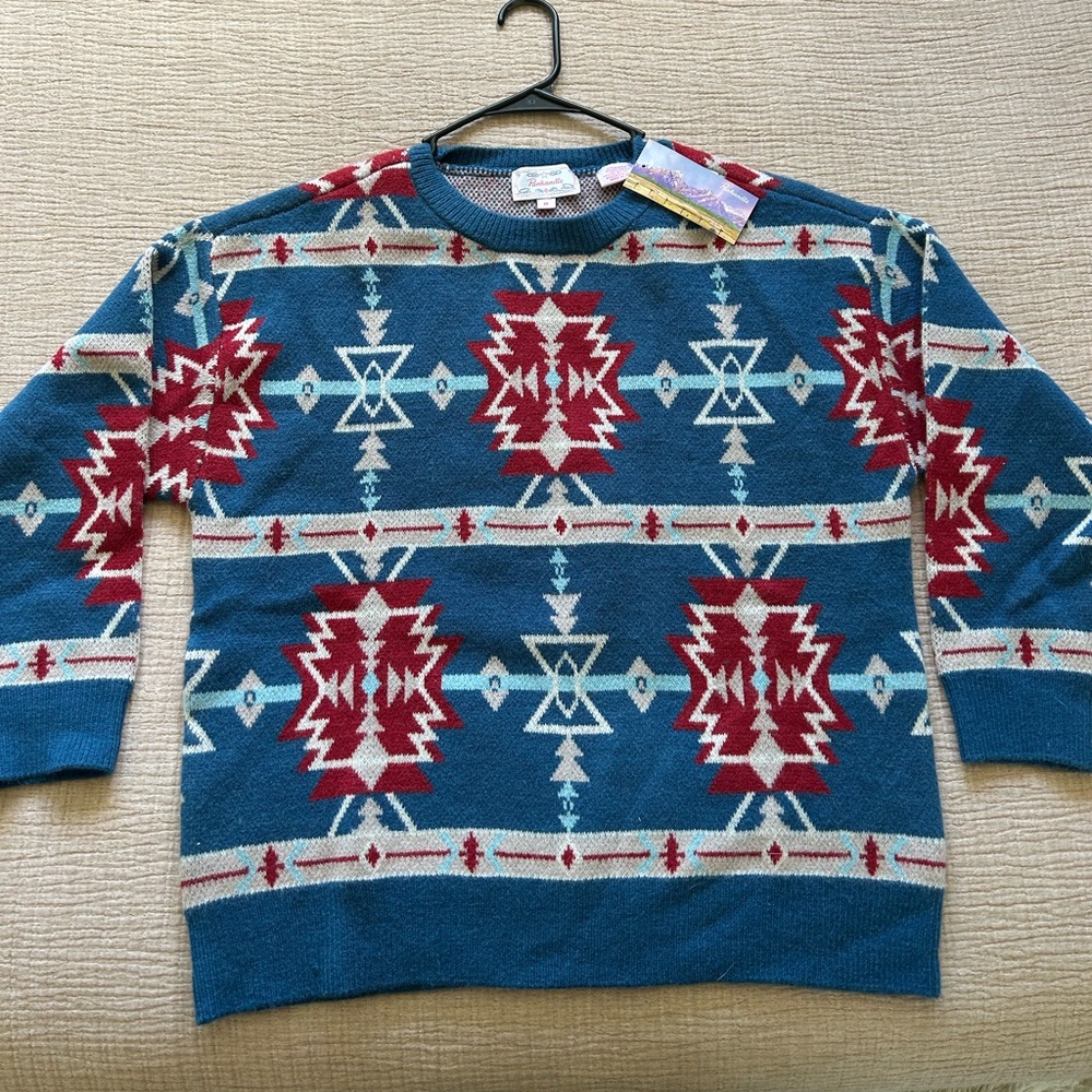 Women’s Blue and Red Patterned Sweater